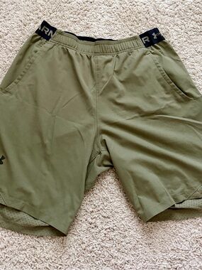 Under Armour Men’s Olive Athletic Training Shorts with Branded Waistband